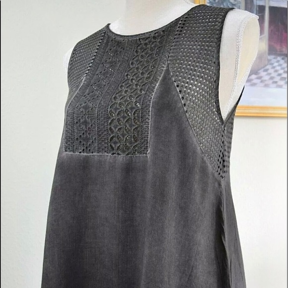 NEW Agnes & Dora Eyelet Tunic Sleeveless Gray Embroidered Lace Top-XS (0… - Picture 1 of 12